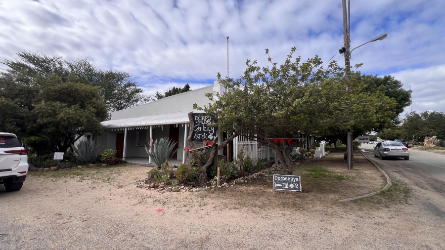 4 Bedroom Property for Sale in Redelinghuys Western Cape